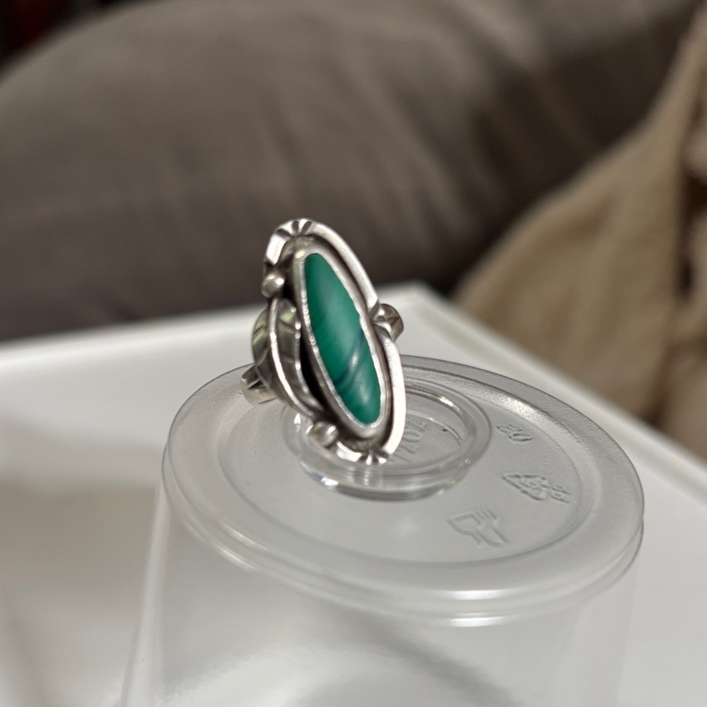 Elegant Silver Ring with Teal Stone